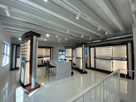 Hunter Douglas Dealer Image